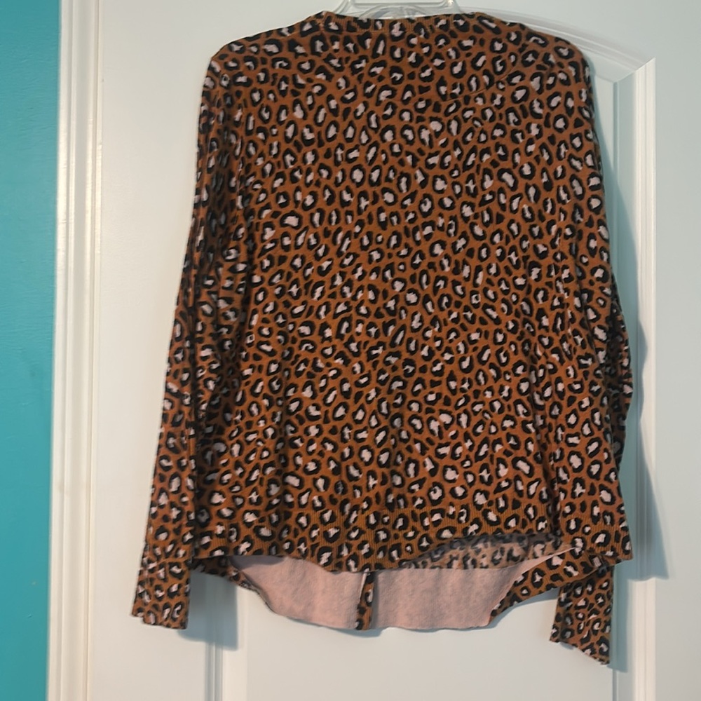 Old Navy cheetah print- cardigan - Picture 4 of 5